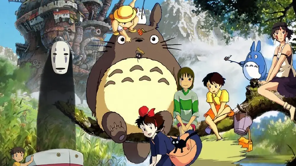 Un collage con alcuni dei personaggi dei film di Miyazaki