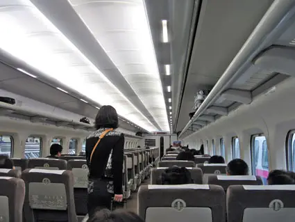interno di una carrozza, silenzioso e confortevole