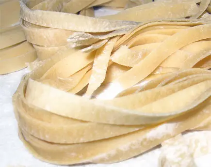 primo piano delle tagliatelle